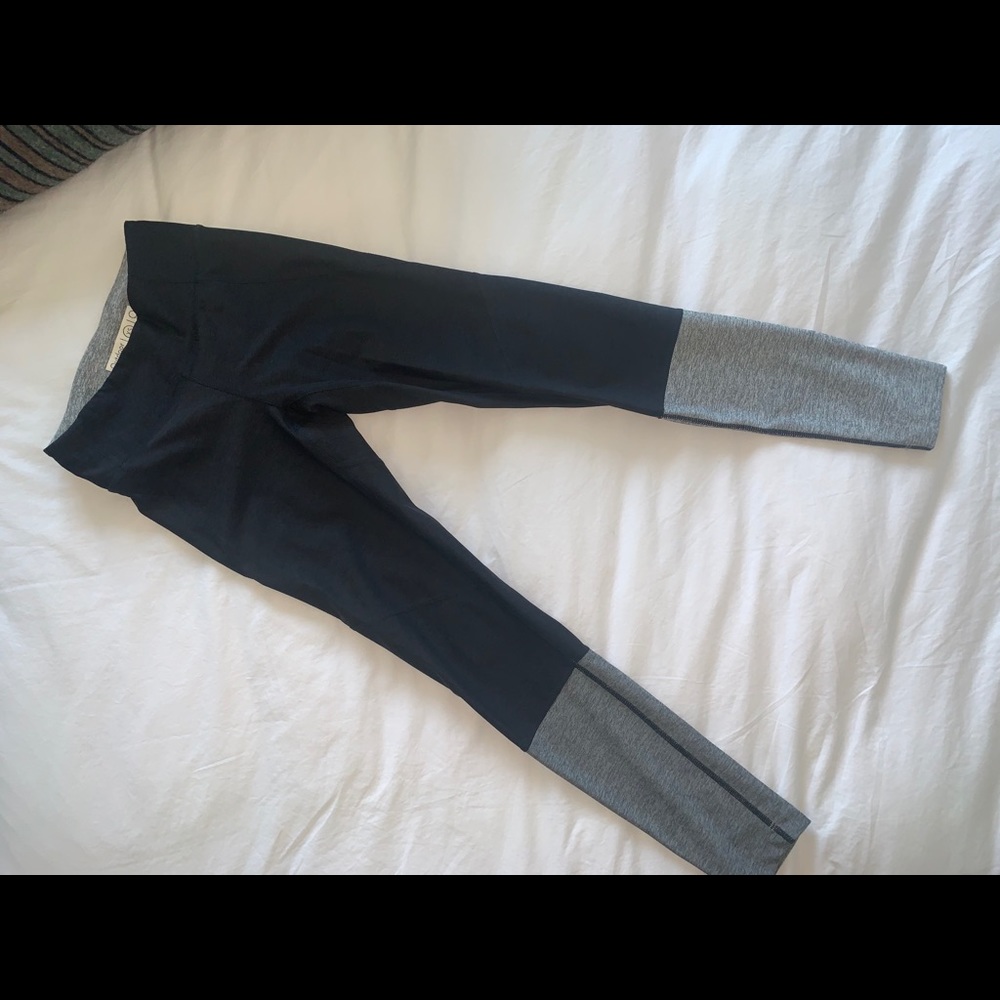 Outdoor Voices Leggings size XS